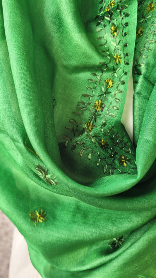 Green Phulkari Dupatta on Tussar